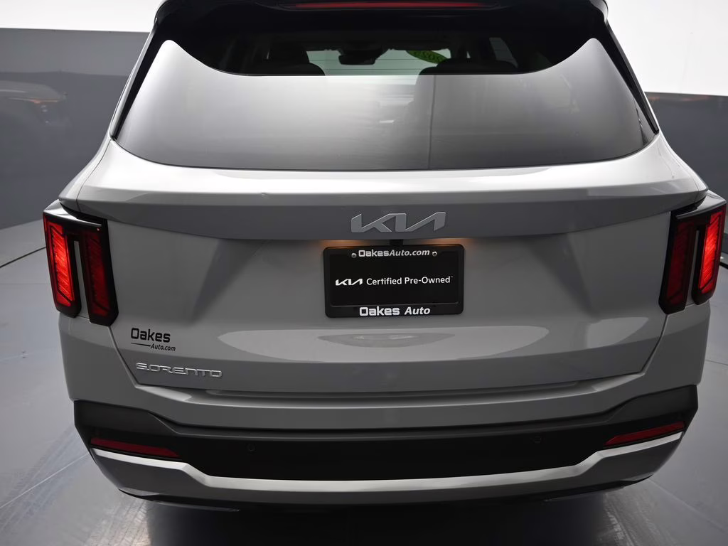 2025 Wolf Gray Kia Sorento EX FWD SUV