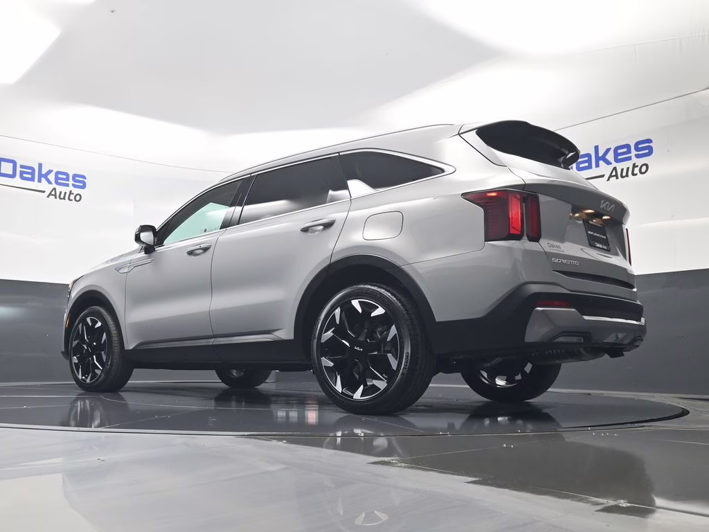 2025 Wolf Gray Kia Sorento EX FWD SUV