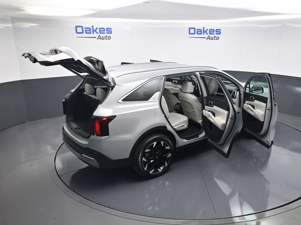 2025 Wolf Gray Kia Sorento EX FWD SUV