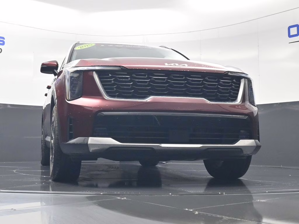2025 Dawning Red Kia Sorento EX FWD SUV