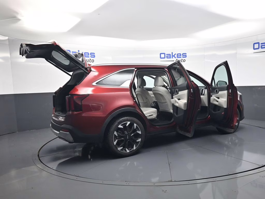 2025 Dawning Red Kia Sorento EX FWD SUV