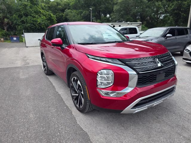 2024 Red Diamond Mitsubishi Outlander SE FWD SUV