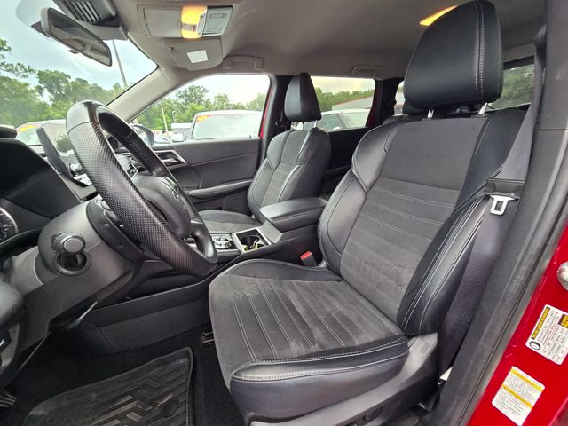 2024 Red Diamond Mitsubishi Outlander SE FWD SUV
