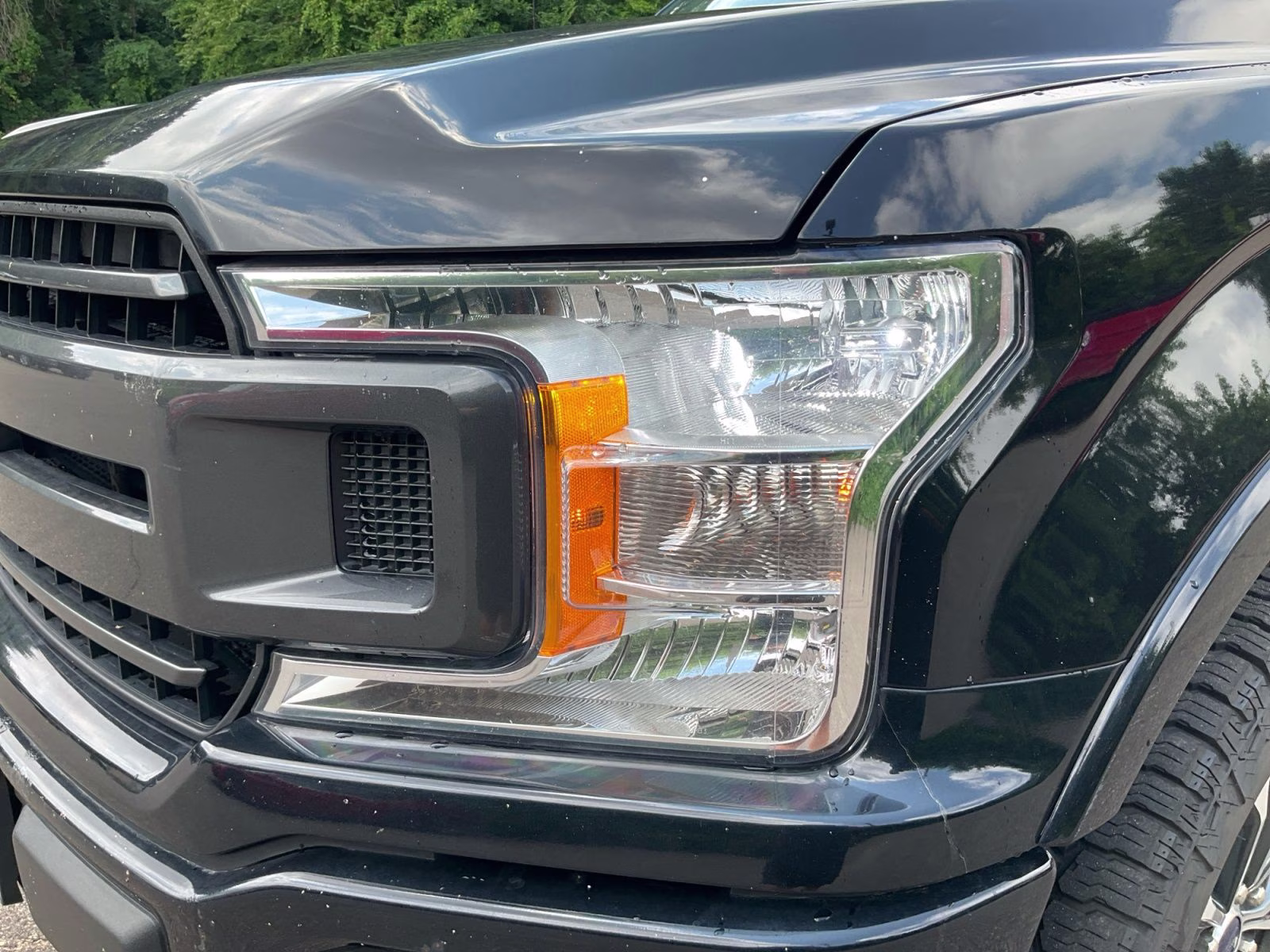 2020 Black Metallic Ford F-150 XLT 4X4 Truck