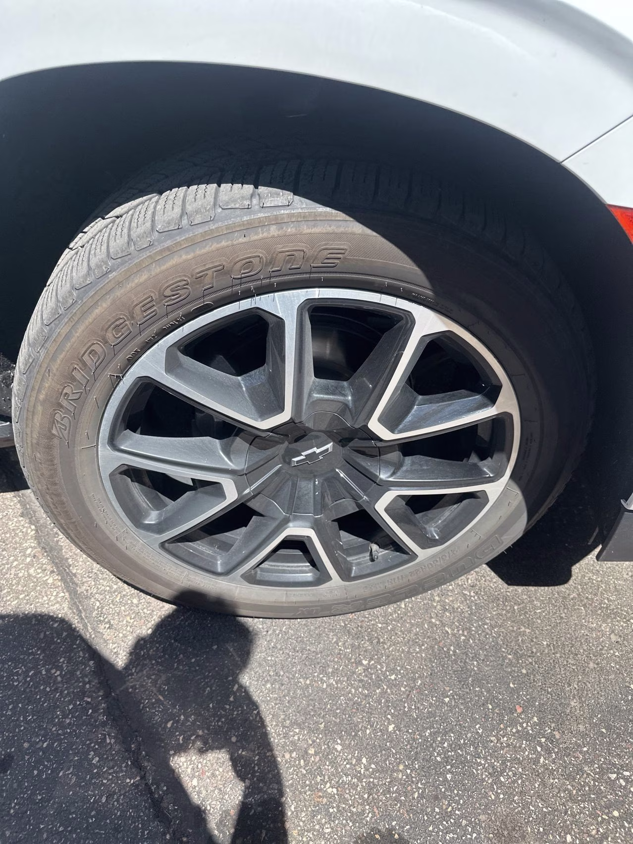 2021 Summit White Chevrolet Suburban RST 4X4 SUV