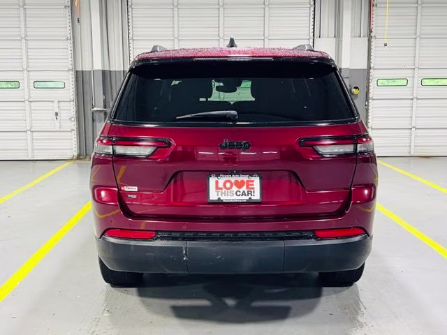 2021 Velvet Red Pearlcoat Jeep Grand Cherokee L Altitude RWD SUV
