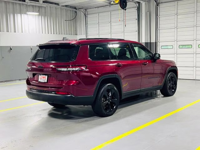 2021 Velvet Red Pearlcoat Jeep Grand Cherokee L Altitude RWD SUV