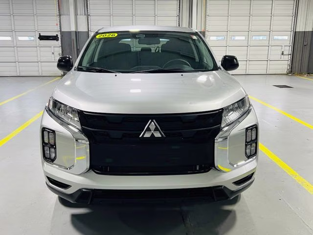 2026 Silver Mitsubishi Outlander Sport 2.0 LE 4X4 SUV