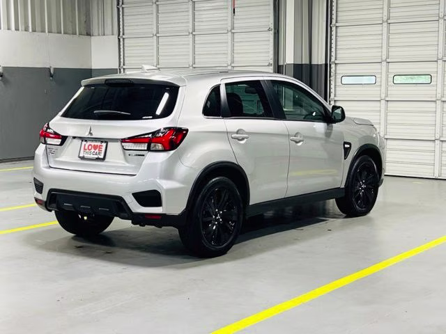 2026 Silver Mitsubishi Outlander Sport 2.0 LE 4X4 SUV