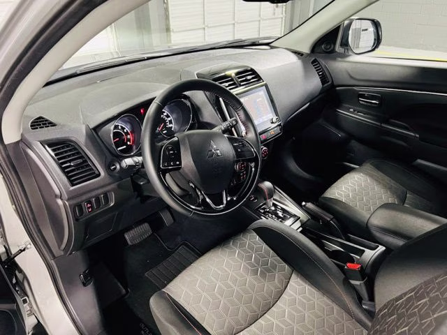 2026 Silver Mitsubishi Outlander Sport 2.0 LE 4X4 SUV