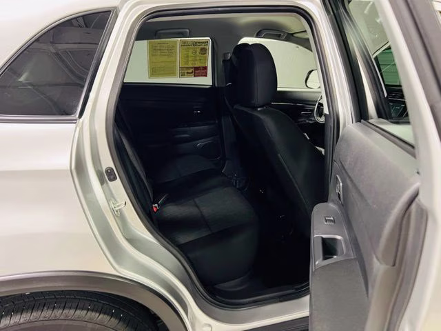 2026 Silver Mitsubishi Outlander Sport 2.0 LE 4X4 SUV