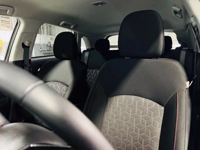 2026 Silver Mitsubishi Outlander Sport 2.0 LE 4X4 SUV