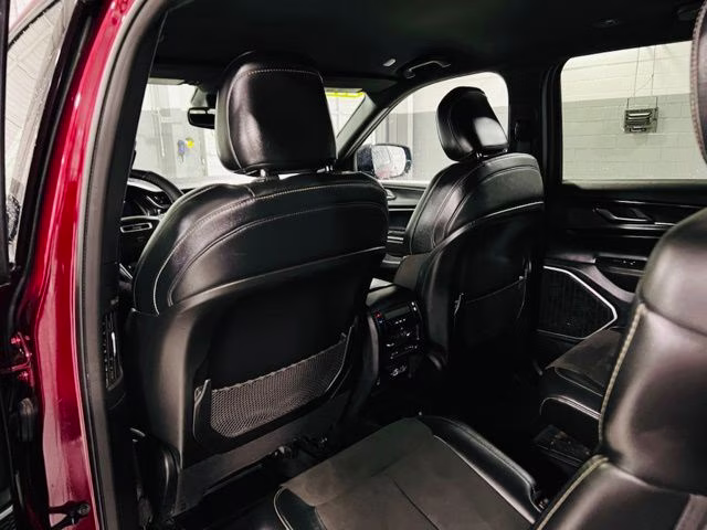 2021 Velvet Red Pearlcoat Jeep Grand Cherokee L Altitude RWD SUV