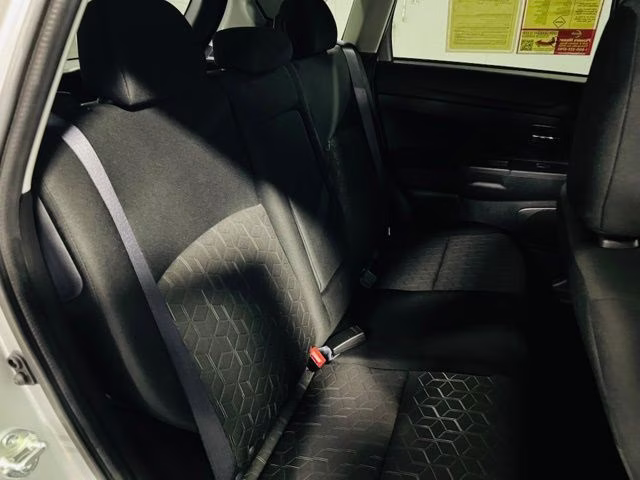 2026 Silver Mitsubishi Outlander Sport 2.0 LE 4X4 SUV