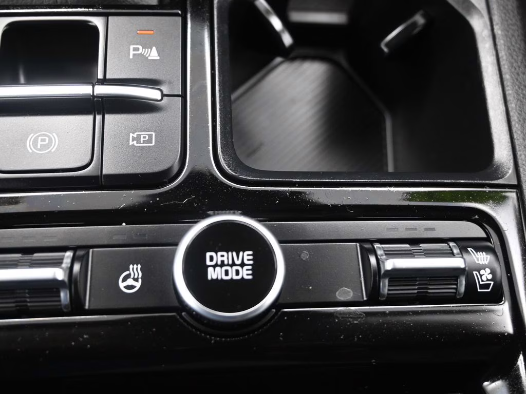 2025 Snow White Pearl Kia K5 EX FWD Sedan