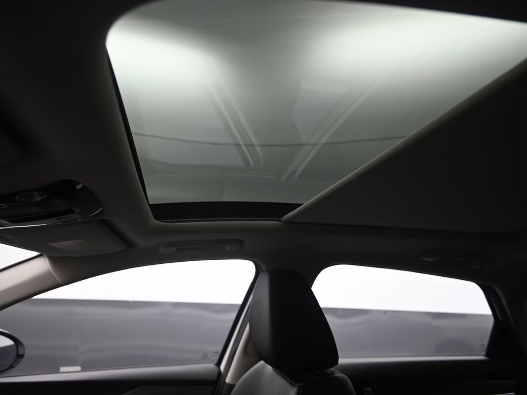 2025 Snow White Pearl Kia K5 EX FWD Sedan