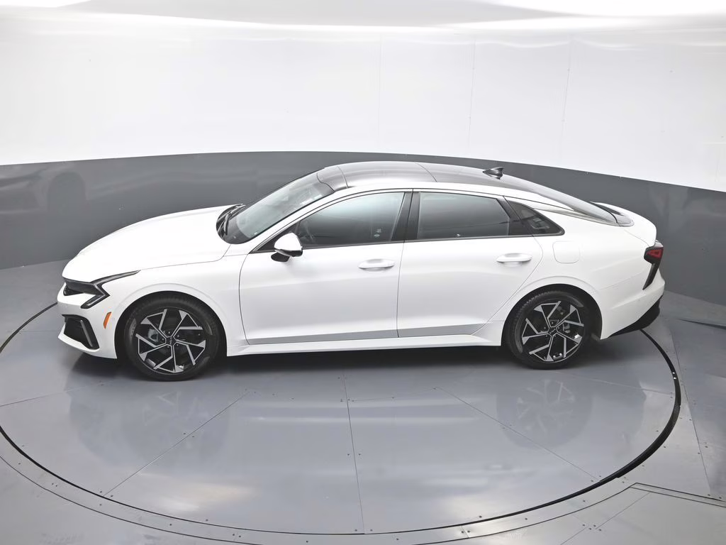2025 Snow White Pearl Kia K5 EX FWD Sedan