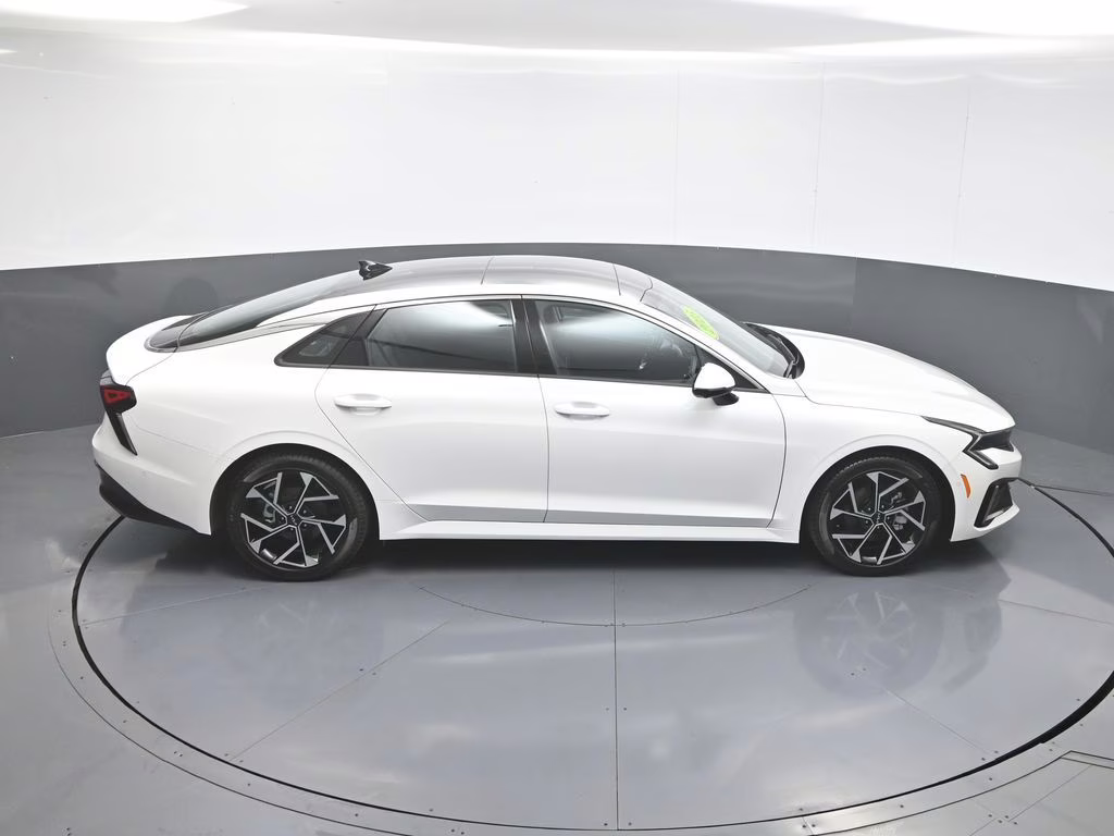 2025 Snow White Pearl Kia K5 EX FWD Sedan