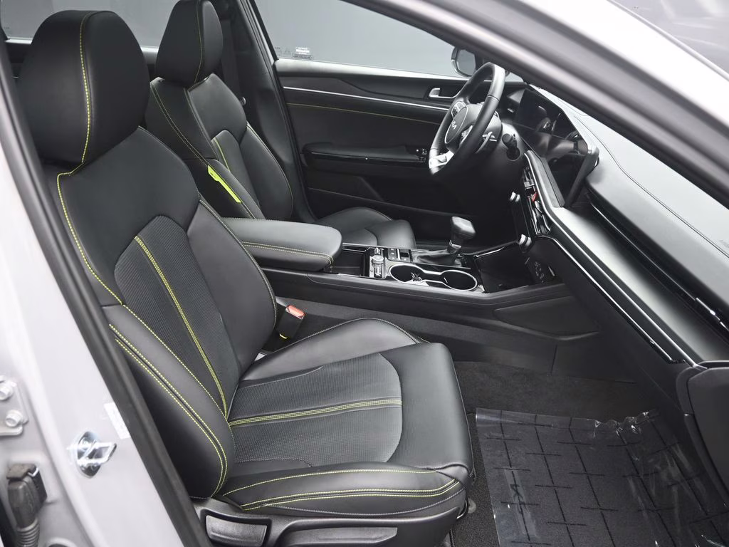 2026 Wolf Gray Kia K5 GT FWD Sedan