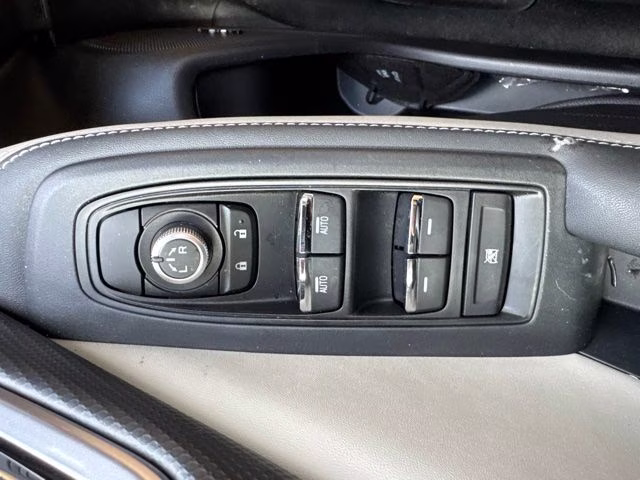 2023 Crystal White Pearl Subaru Forester Limited AWD SUV