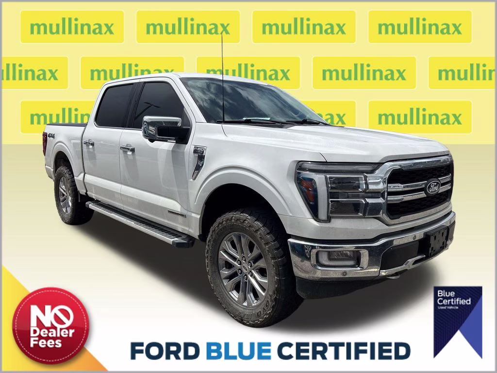 2024 Star White Metallic Tri-Coat Ford F-150 Lariat 4X4 Truck