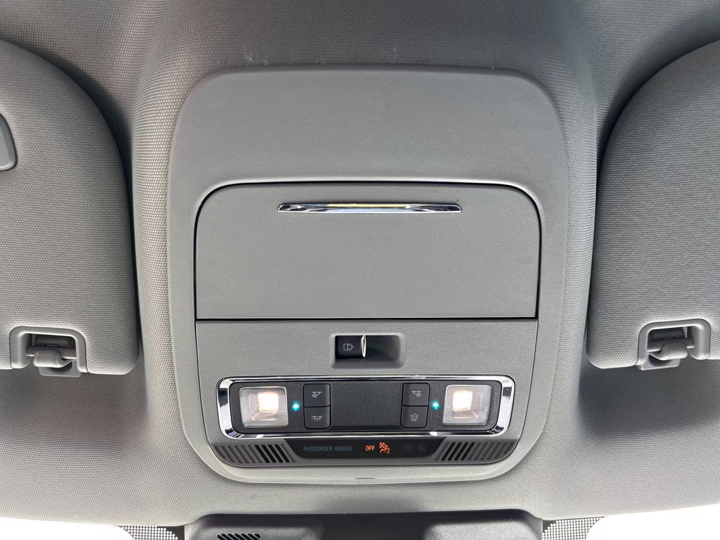 2024 Star White Metallic Tri-Coat Ford F-150 Lariat 4X4 Truck