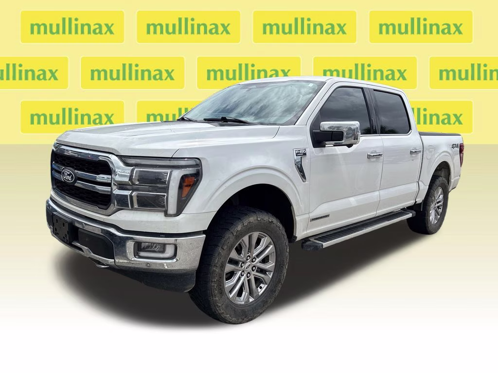 2024 Star White Metallic Tri-Coat Ford F-150 Lariat 4X4 Truck