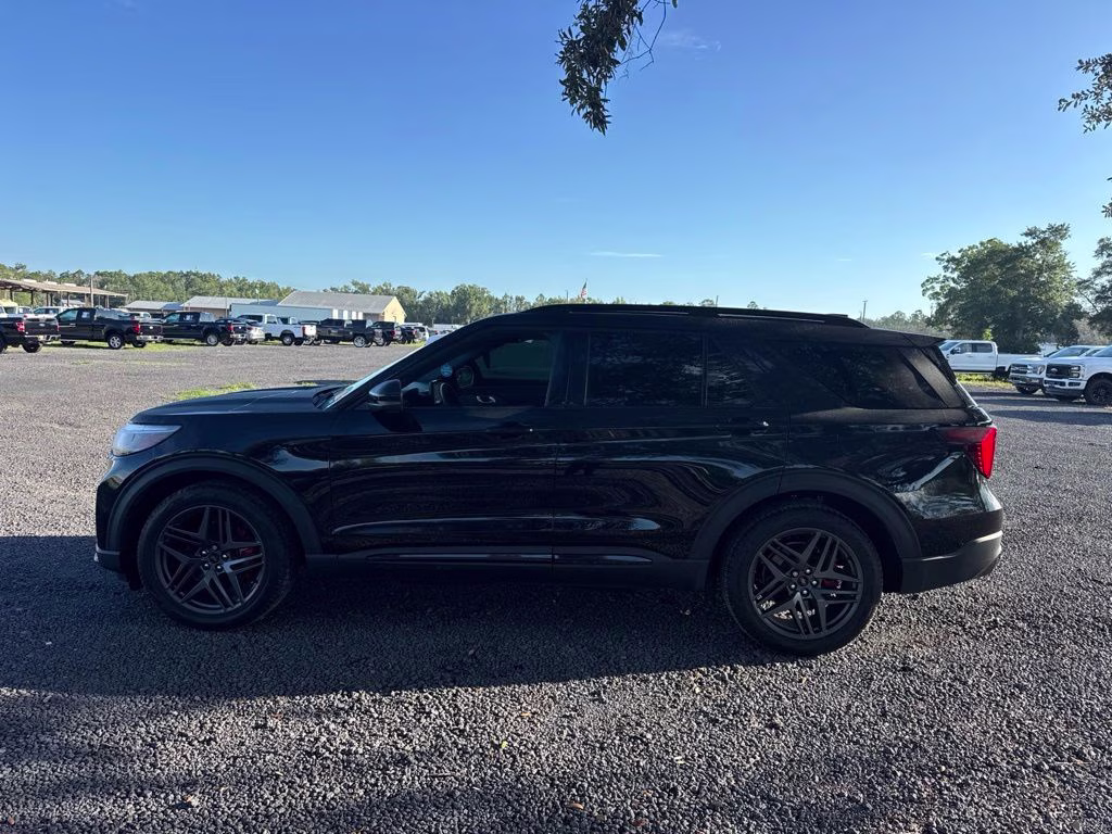 2025 Black Metallic Ford Explorer ST 4X4 SUV