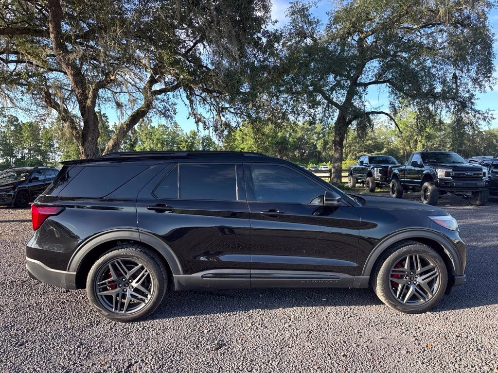 2025 Black Metallic Ford Explorer ST 4X4 SUV