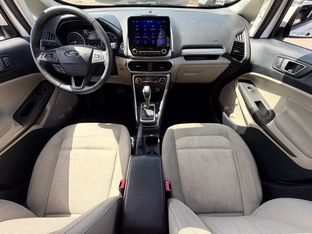 2020 White Platinum Metallic Tri-Coat Ford EcoSport SE FWD SUV