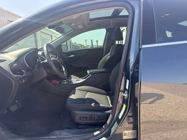 2020 Shadow Gray Metallic Chevrolet Malibu LT FWD Sedan