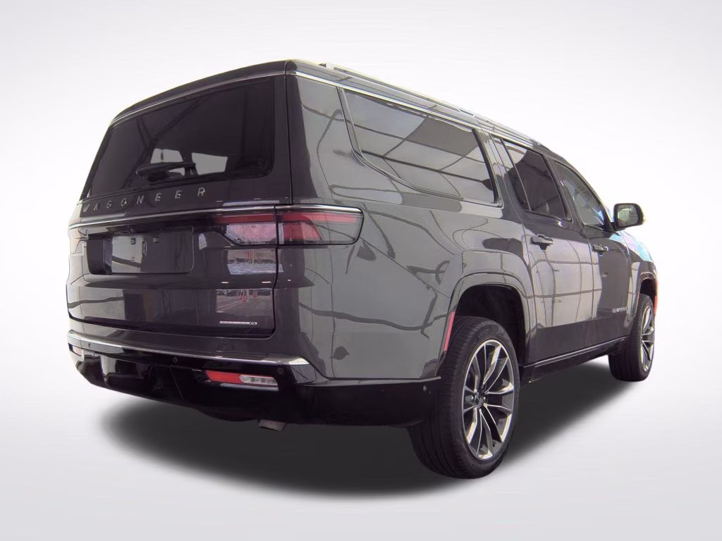 2024 Baltic Gray Metallic Clearcoat Jeep Wagoneer L Series III 4X4 SUV