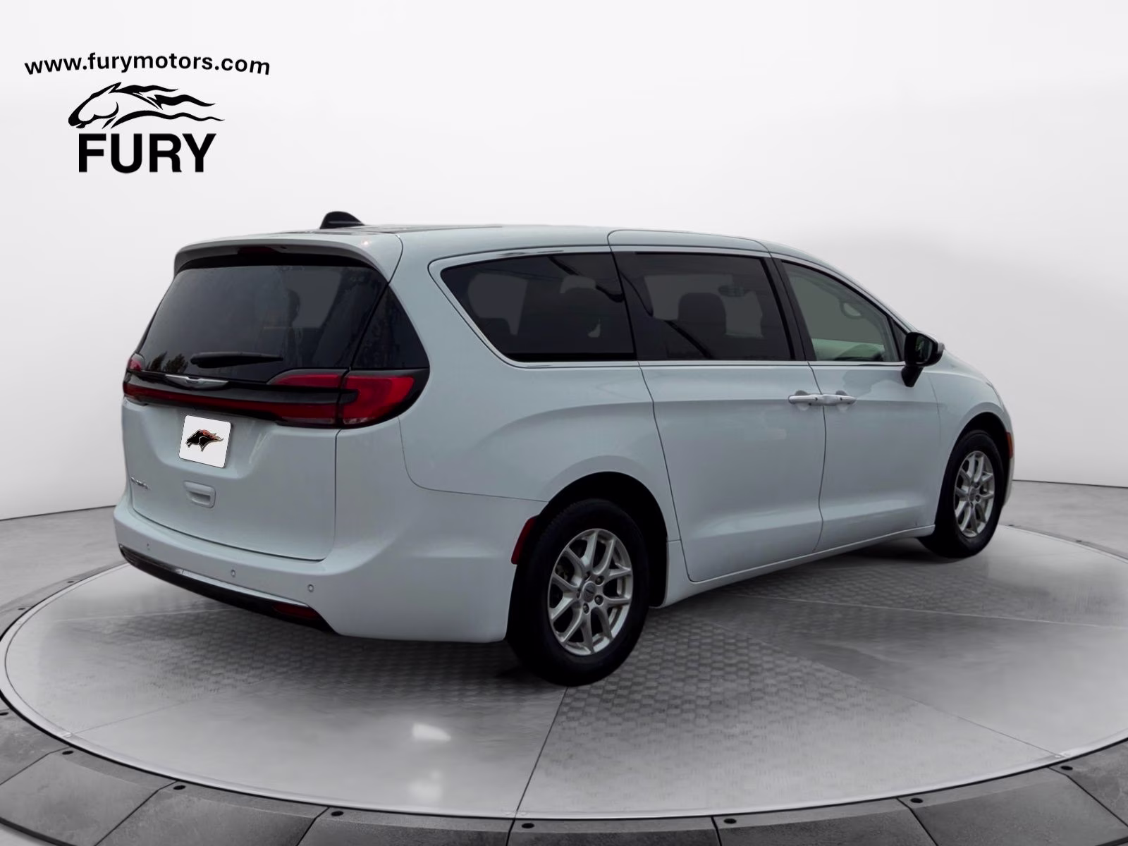 2023 Bright White Clearcoat Chrysler Pacifica Touring L FWD Van
