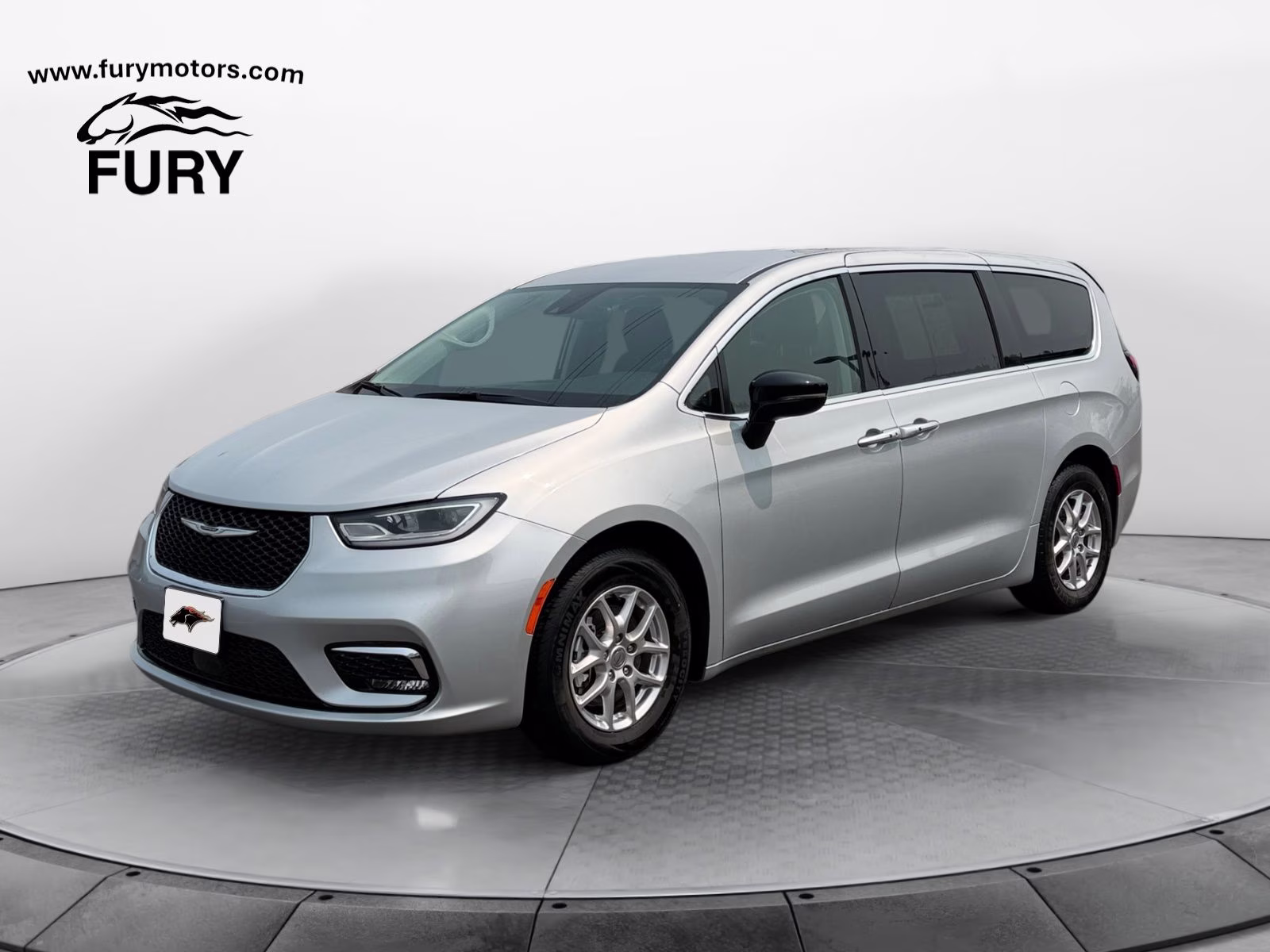2024 Silver Mist Clearcoat Chrysler Pacifica Touring L FWD Van