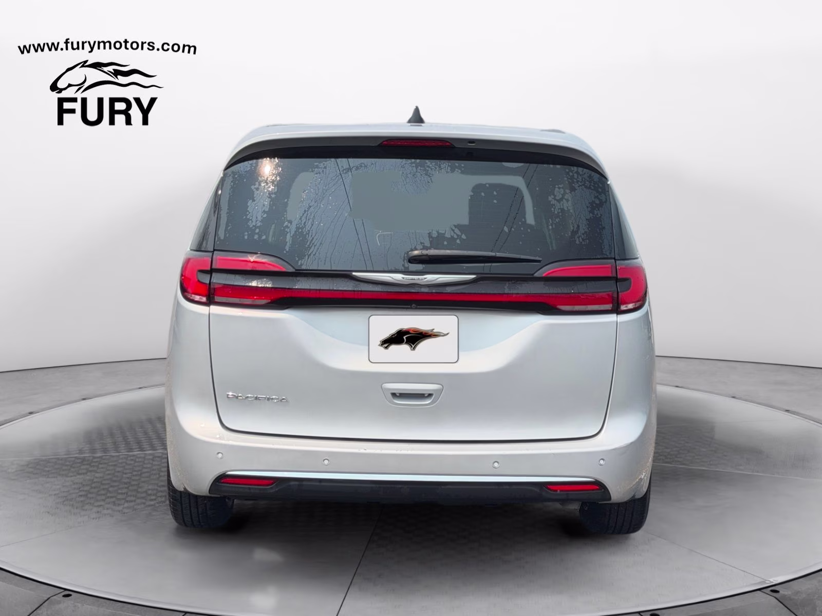 2024 Silver Mist Clearcoat Chrysler Pacifica Touring L FWD Van