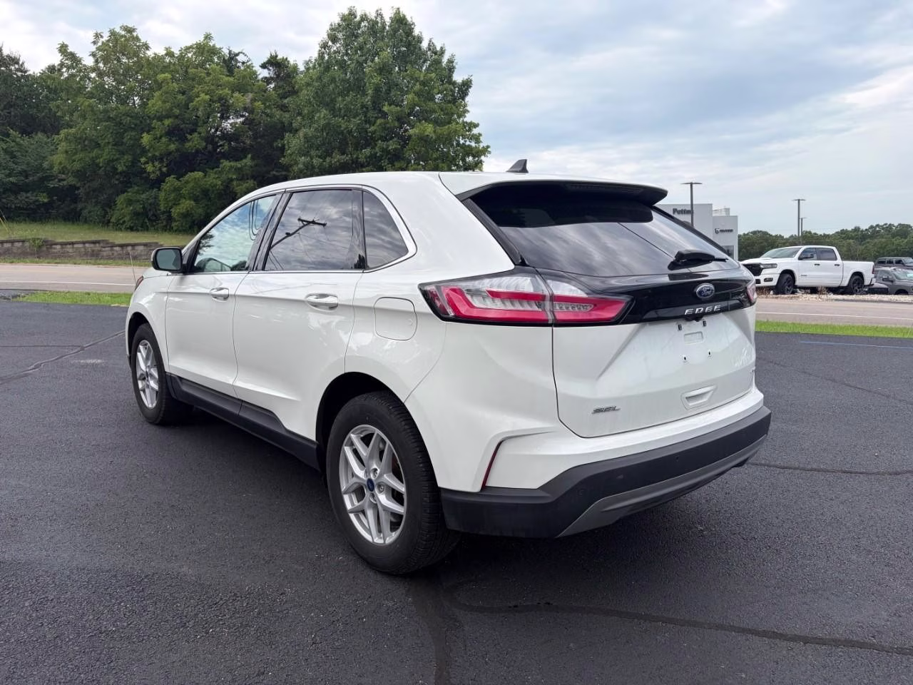 2022 WHITE Ford Edge SEL AWD SUV