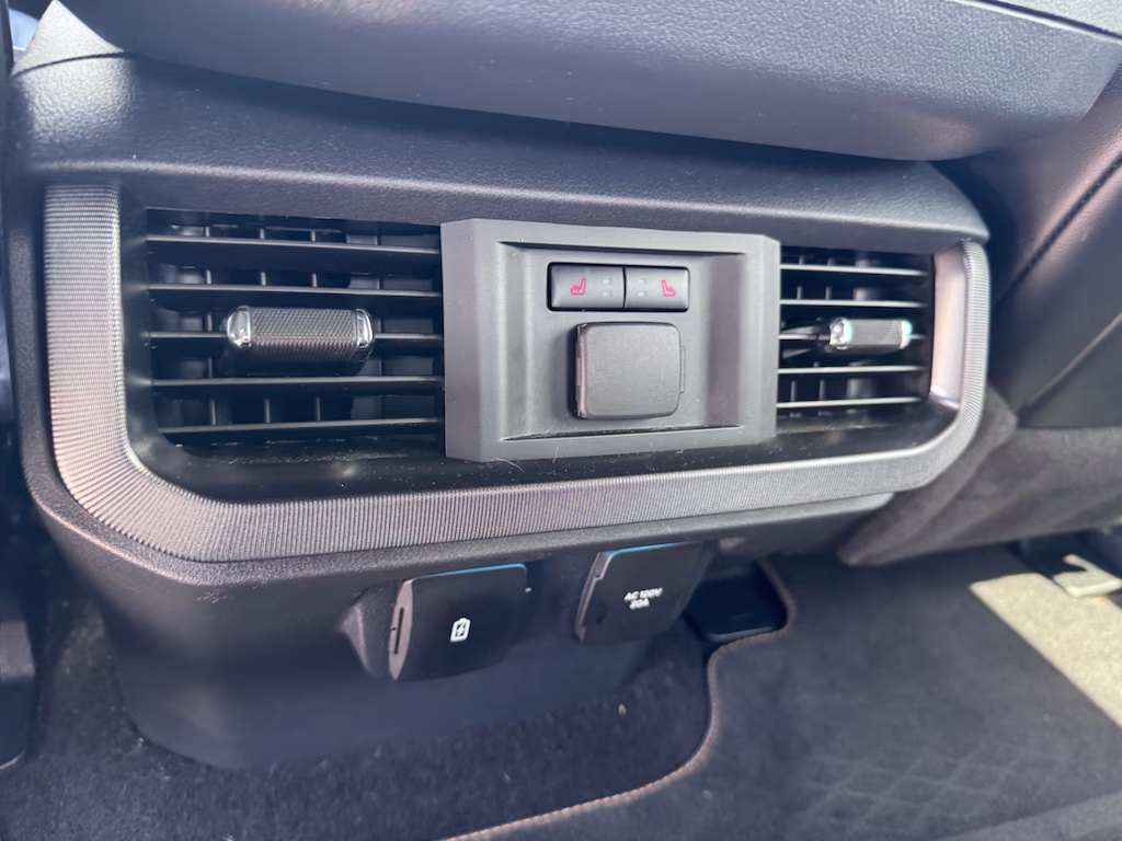 2022 Agate Black Metallic Ford F-150 Platinum 4X4 Truck