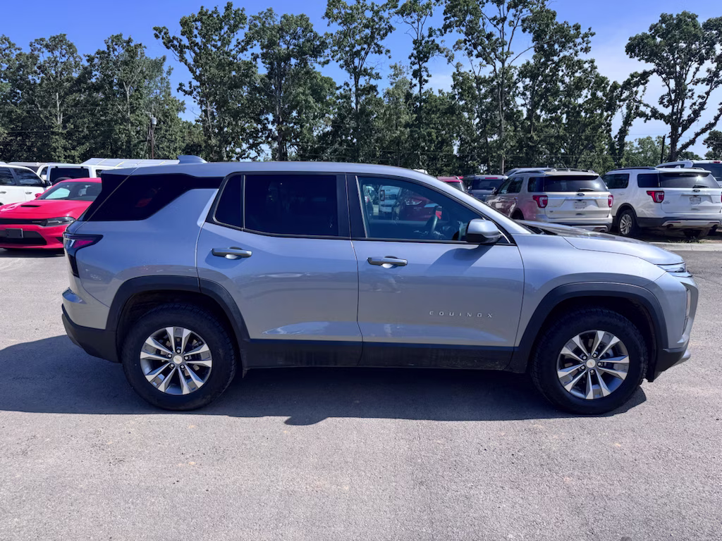 2026 Sterling Gray Metallic Chevrolet Equinox FWD LT FWD SUV