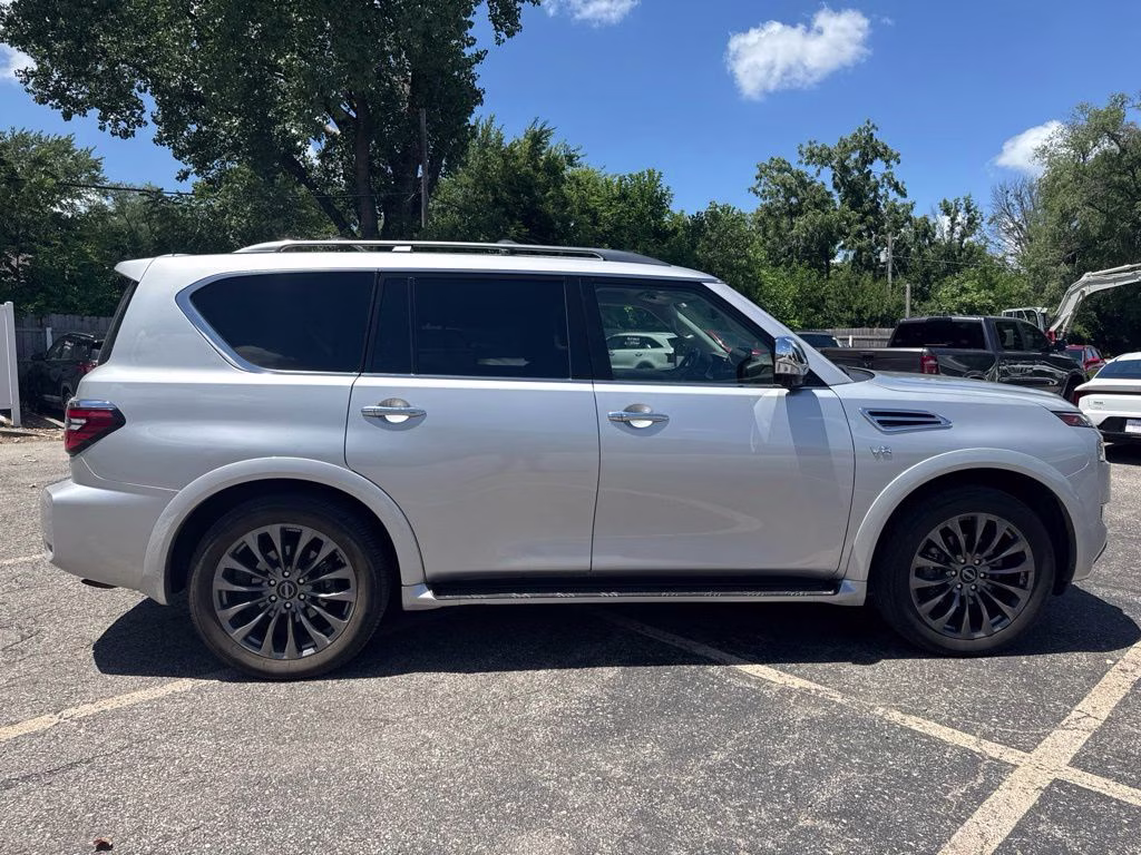2021 Brilliant Silver Metallic Nissan Armada Platinum 4X4 SUV