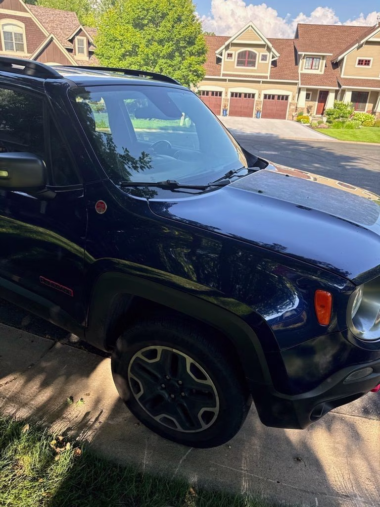 2017 Jetset Blue Jeep Renegade Trailhawk w/Cold Weather Group 4X4 SUV