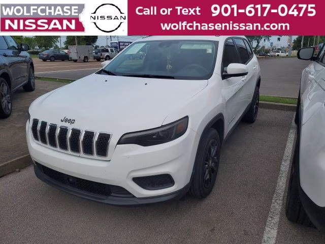 2021 Bright White Clearcoat Jeep Cherokee Latitude FWD SUV