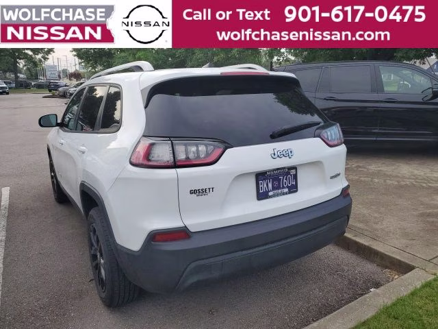 2021 Bright White Clearcoat Jeep Cherokee Latitude FWD SUV