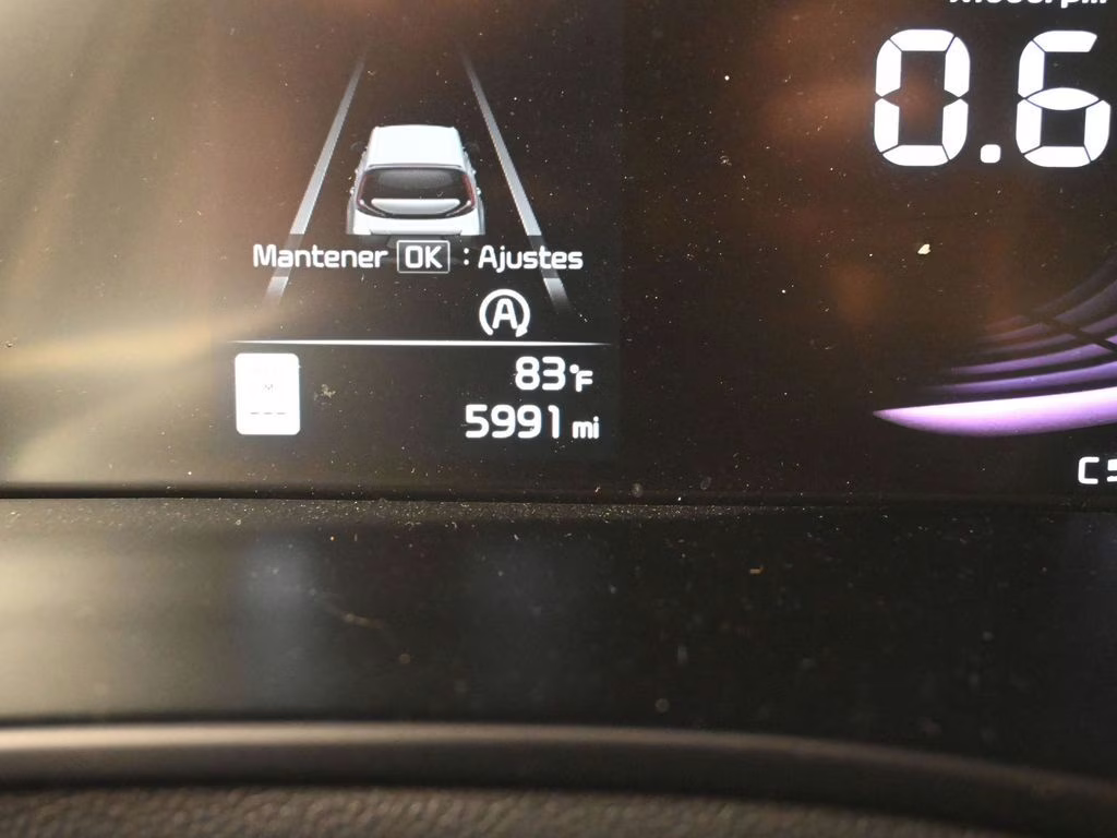 2025 Gray Kia Soul LX FWD Hatchback