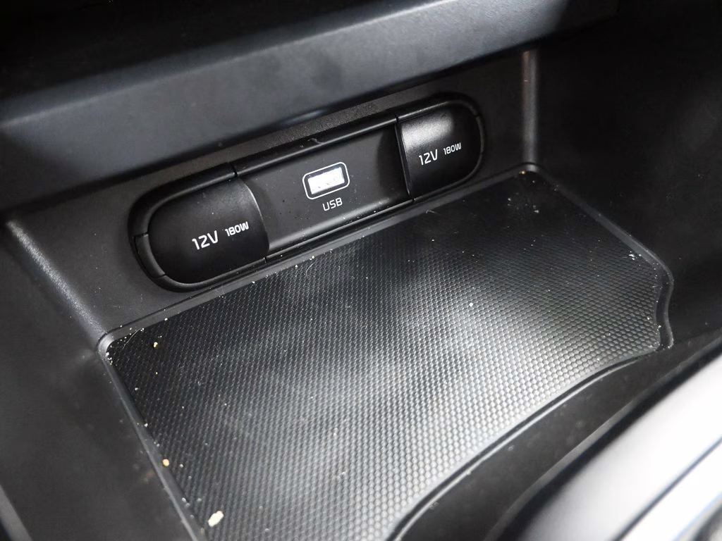 2025 Gray Kia Soul LX FWD Hatchback