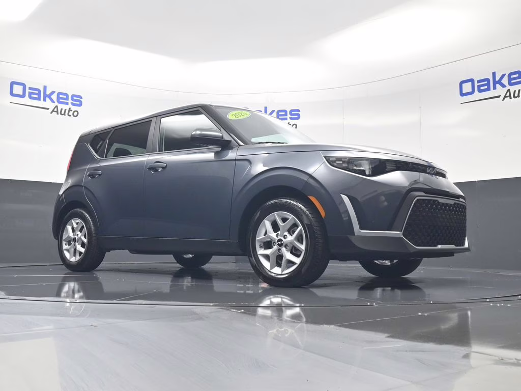 2025 Gray Kia Soul LX FWD Hatchback