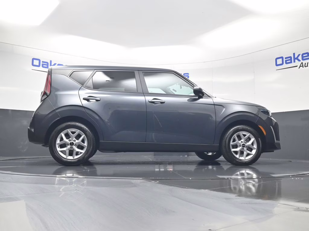 2025 Gray Kia Soul LX FWD Hatchback