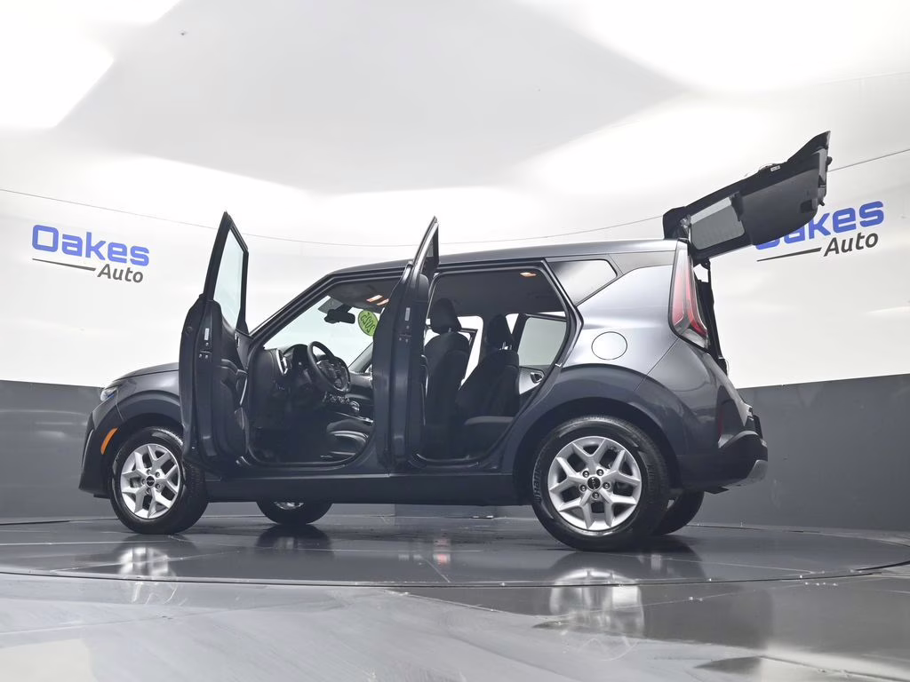 2025 Gray Kia Soul LX FWD Hatchback