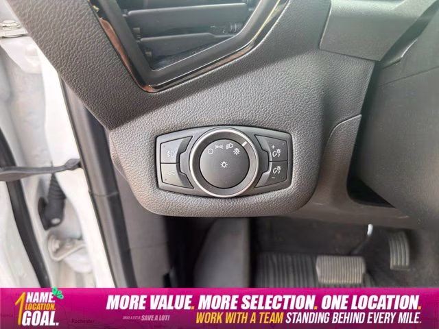 2018 White Platinum Ford Escape Titanium 4X4 SUV