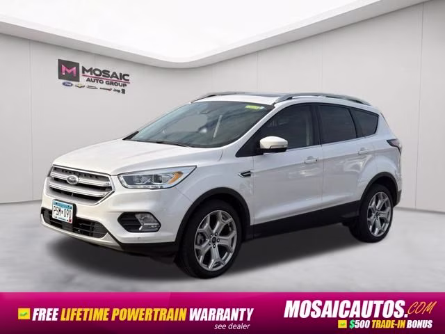 2018 White Platinum Ford Escape Titanium 4X4 SUV