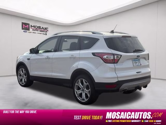 2018 White Platinum Ford Escape Titanium 4X4 SUV